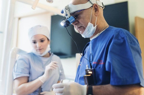 Découvrez les avantages des loupes électroniques pour la vision